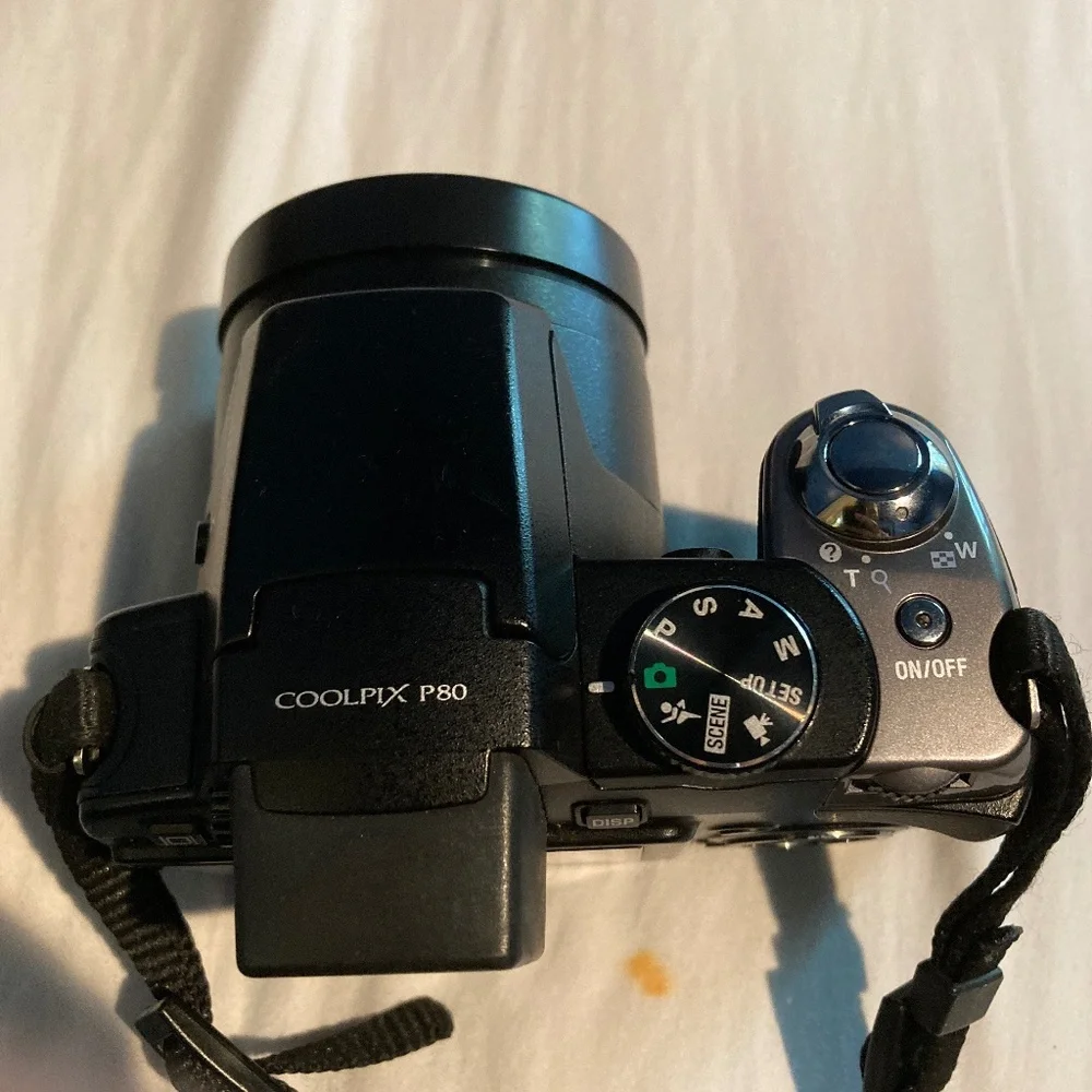 Nikon COOLPIX PE80 10.1 MP camera